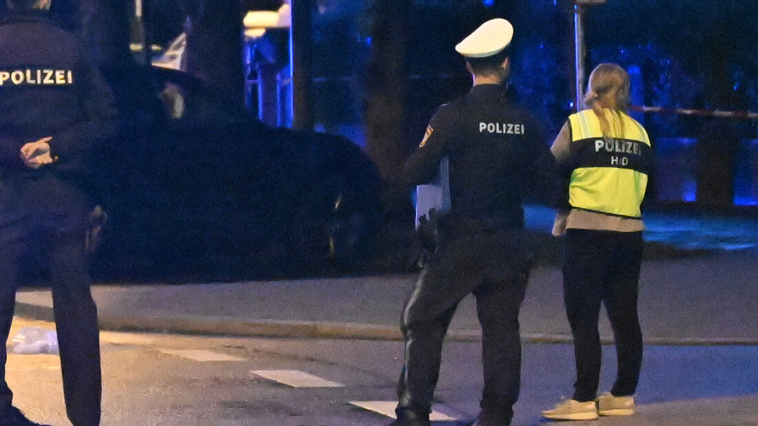 Polizisten am Einsatzort in München. Foto: Felix Hörhager/dpa 20250607223300689.jpg