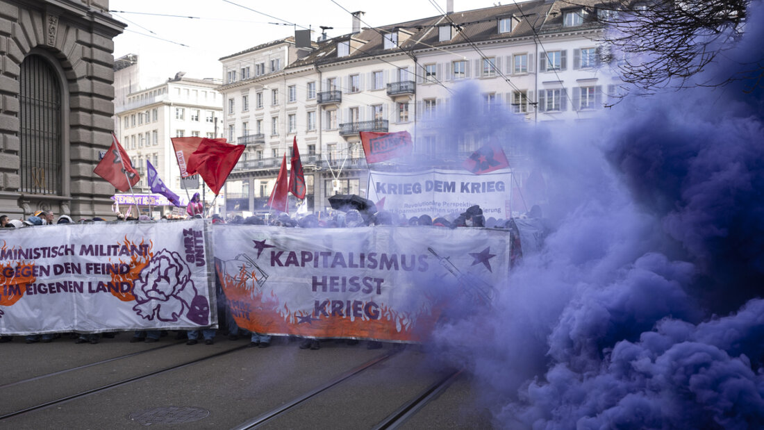 Über 1000 Personen nahmen in Zürich an einer unbewilligten Demonstration teil. 20260307172550321.jpg