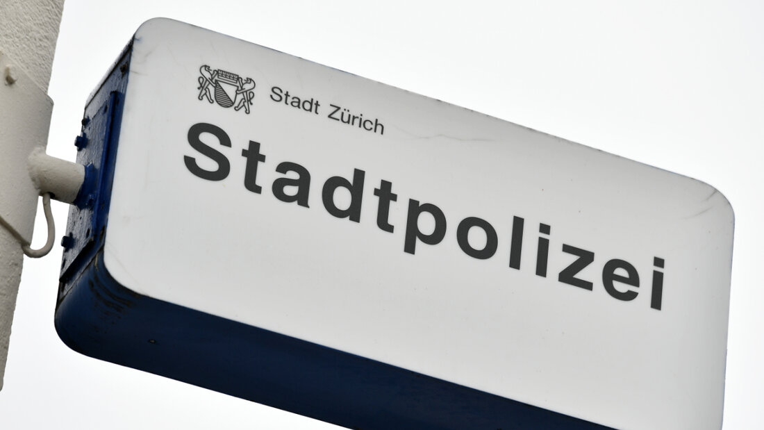 Die Stadtpolizei versucht, die Identität des Toten zu klären. (Symbolbild) 20250719101621908.jpg