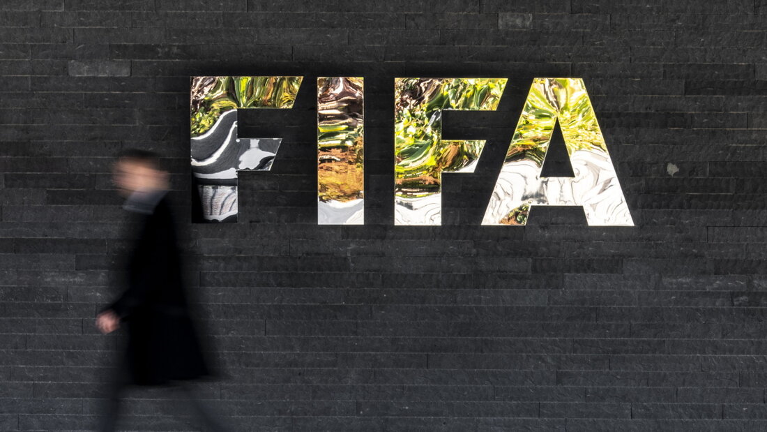 Das Logo am FIFA-Hauptsitz in Zürich 20261015165355765.jpg