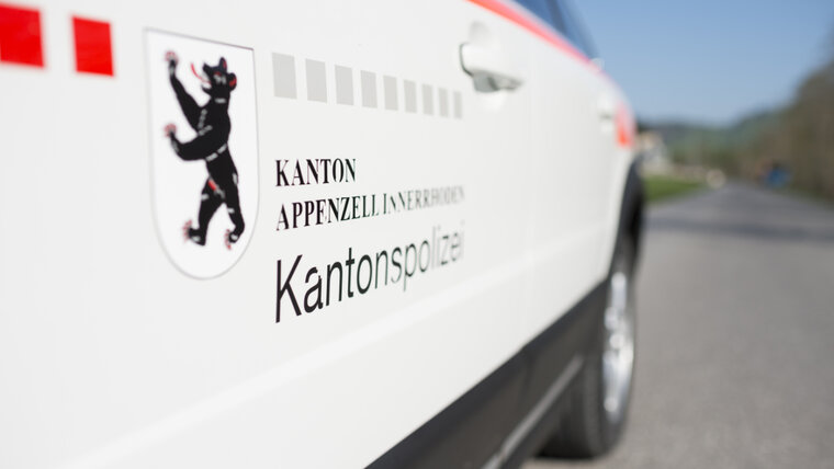 KEYSTONE/GIAN EHRENZELLER 20251021154703010.jpg