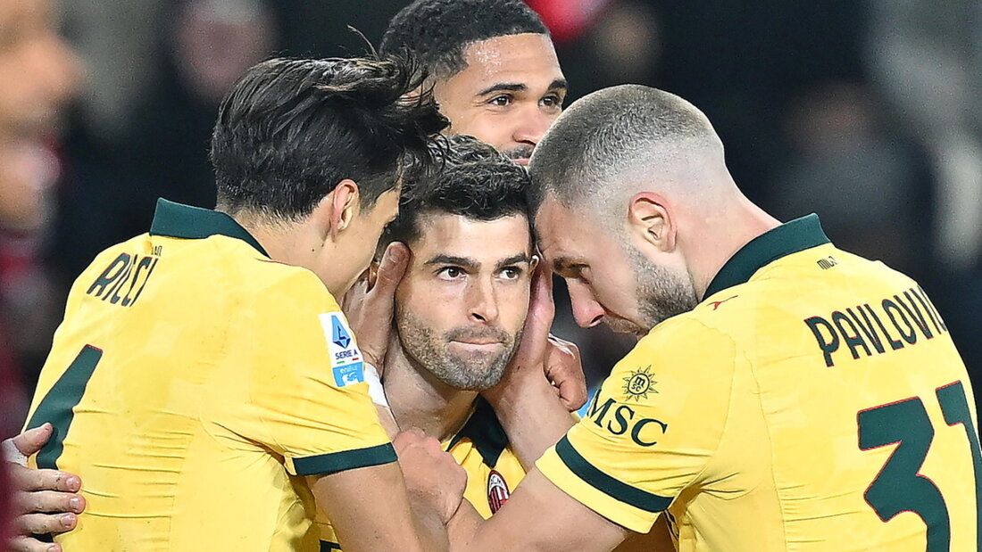 Alle haben ihn gern: Christian Pulisic (Mitte), der zweifache Torschütze 20251208230852093.jpg