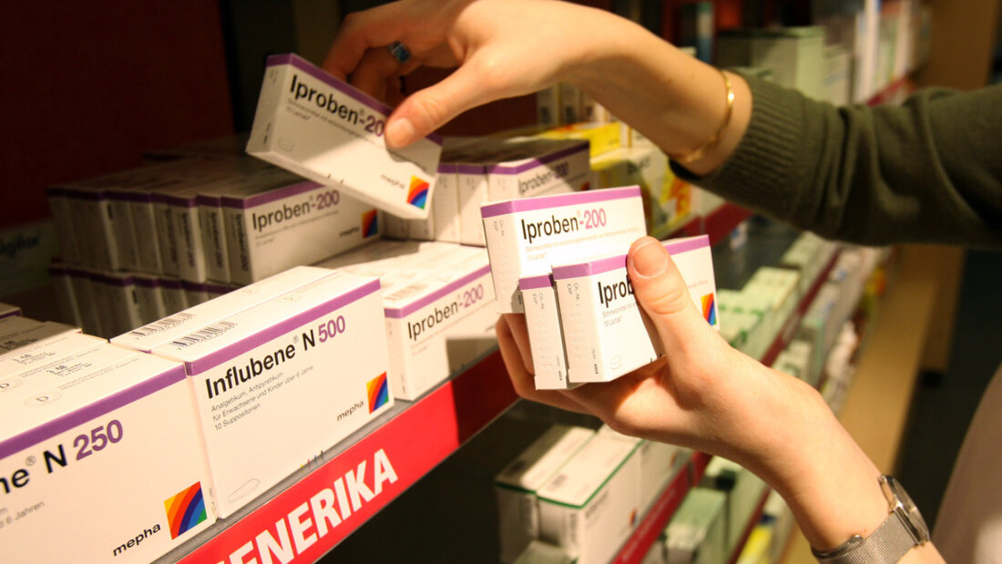 Eine Tessiner Initiative will bei den im Rahmen der obligatorischen Krankenversicherung abgegebenen Medikamenten den Anteil von Generika und Biosimilar steigern. (Symbolbild) 20250711151428305.jpg