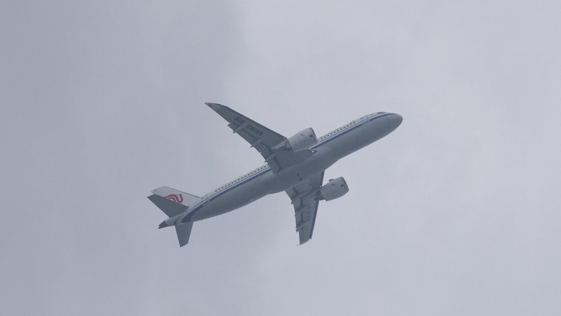Die C919 beim Start vom Flughafen Peking in Richtung Mongolei. 20260812181455880.jpg