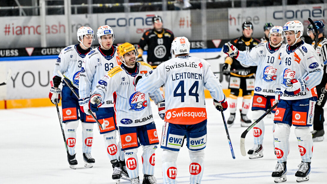 Später Jubel: Mikko Lehtonen (Nummer 44) brachte die ZSC Lions in die Verlängerung, dort kamen die Zürcher zum neunten Sieg 20261009221433467.jpg