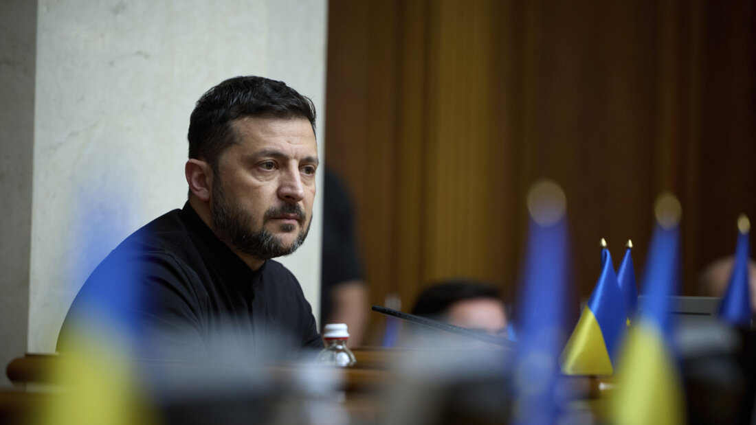 ARCHIV - Der ukrainische Präsident Wolodymyr Selenskyj. Foto: Vadym Sarakhan/AP/dpa/Archiv 20250810212631037.jpg