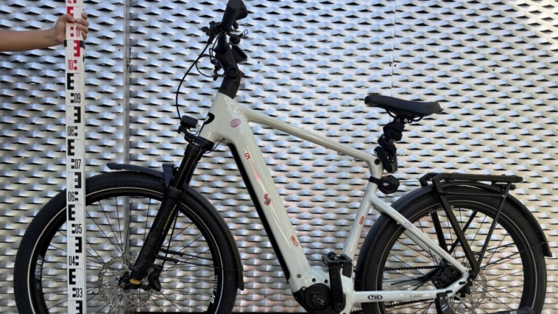 Ein Passant fand am Freitag einen E-Bike-Fahrer verletzt und ohne Erinnerung in St. Gallen. 20260906082521244.jpg