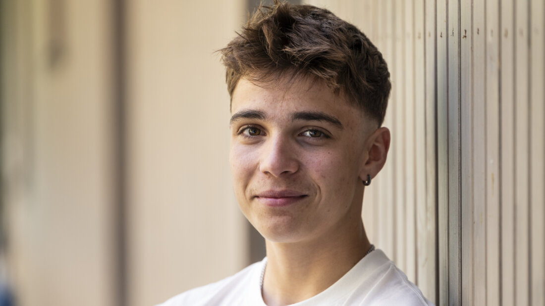 Befindet sich nach seinem schweren Sturz auf dem Weg der Besserung: der 20-jährige Noah Dettwiler 20251031163835894.jpg