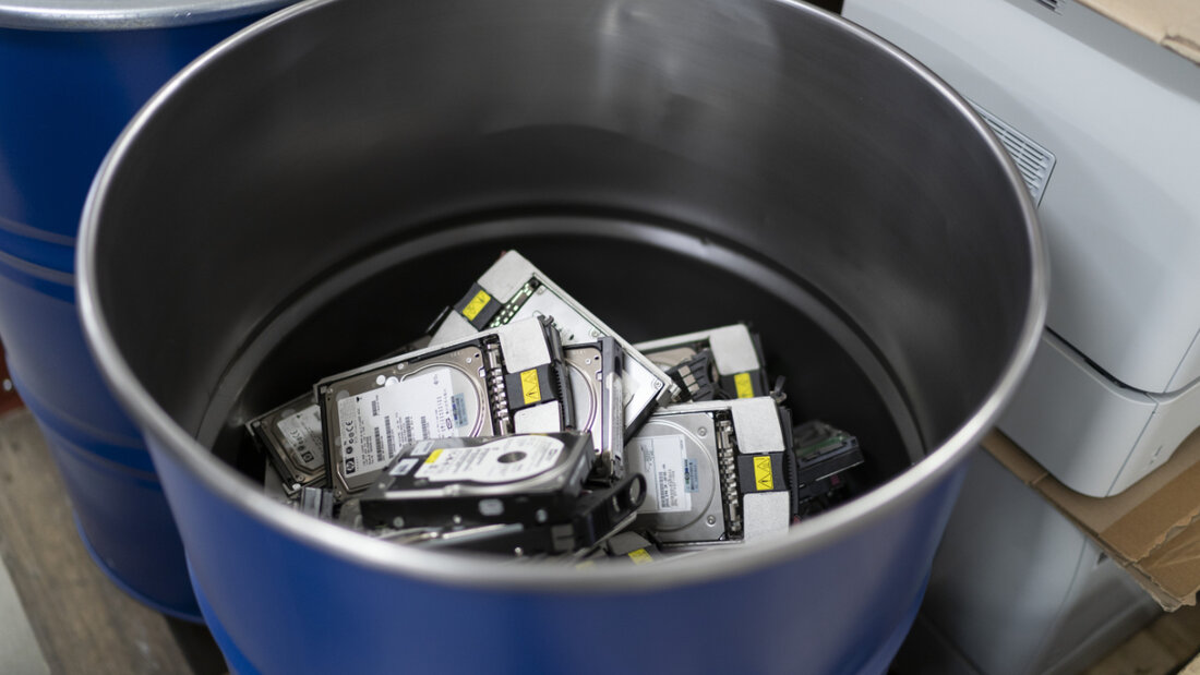 Bei der Entsorgung von Datenträgern der Zürcher Justizdirektion sind bis ins Jahr 2014 möglicherweise sensible Daten in falsche Hände gelangt. Eine Strafuntersuchung dazu hat die Staatsanwaltschaft nun eingestellt. (Symbolbild) 20250912114456840.jpg