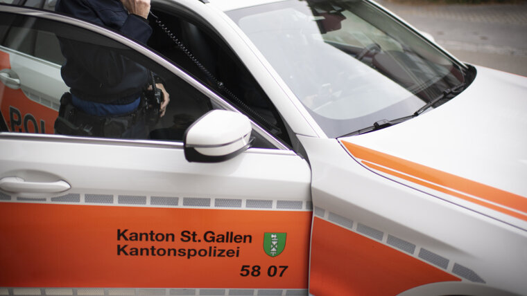 KEYSTONE/GIAN EHRENZELLER 20251115101150038.jpg