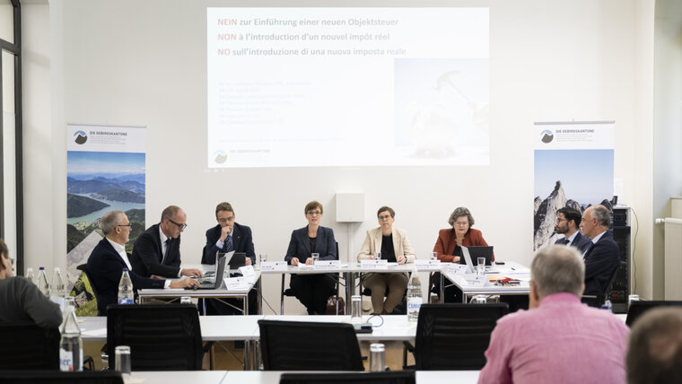 KEYSTONE/ANTHONY ANEX 20250905110700846.jpg