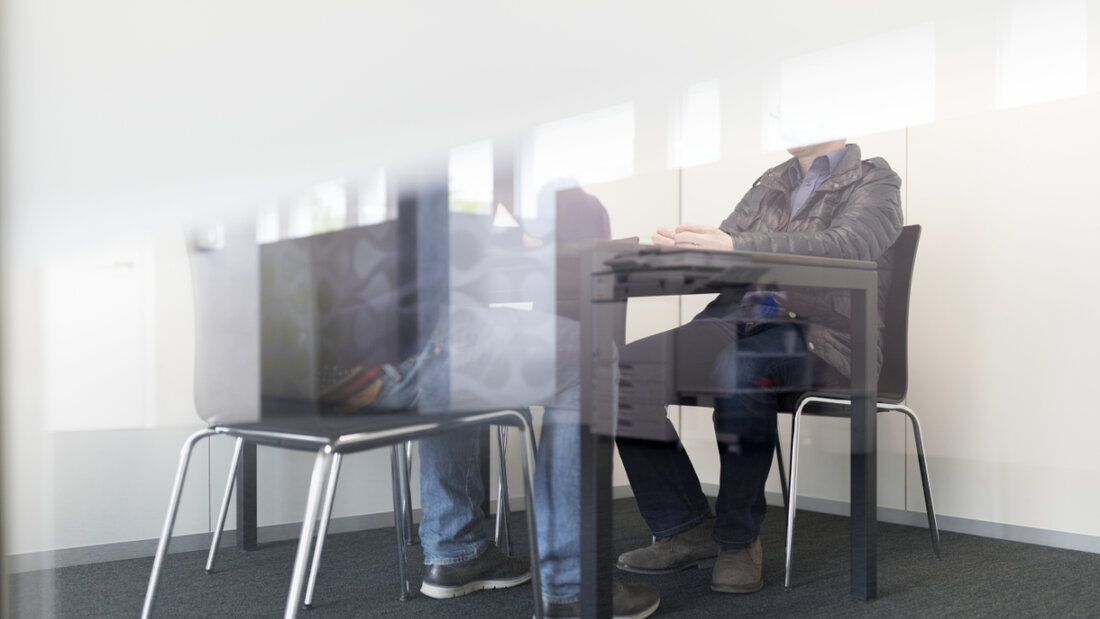 Die Situation der Arbeitslosen in der Schweiz hat sich im Juni gegenüber dem Vormonat kaum verändert. (Symbolbild) 20250704090615774.jpg