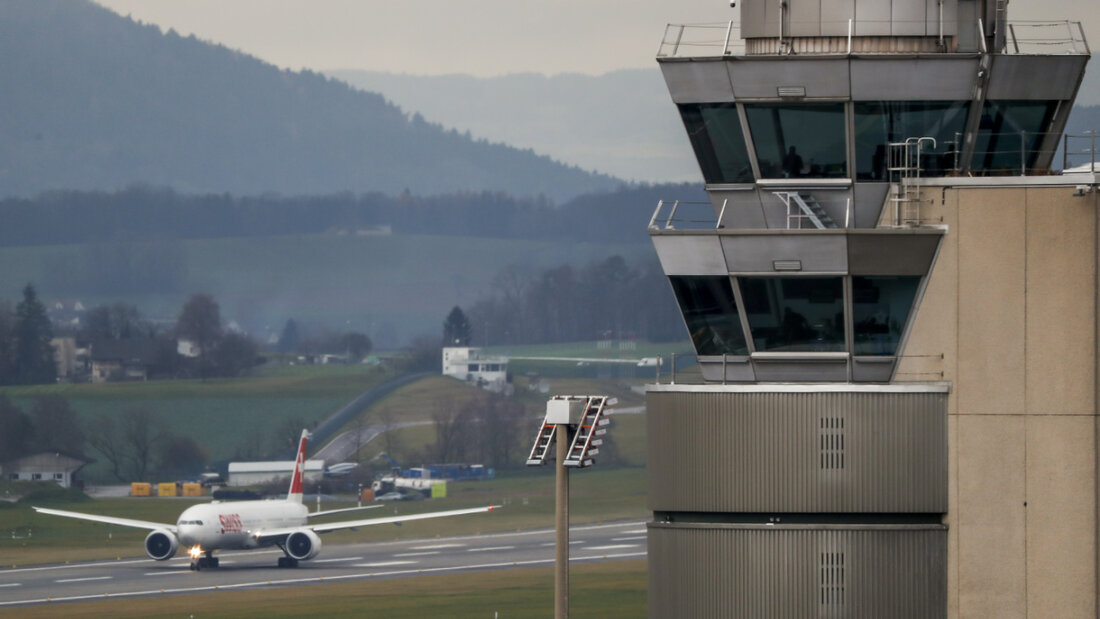 80 Prozent aller Personen, die letztes Jahr des Landes verwiesen wurden, verliessen die Schweiz unter Zwang. (Symbolbild) 20251201131354462.jpg