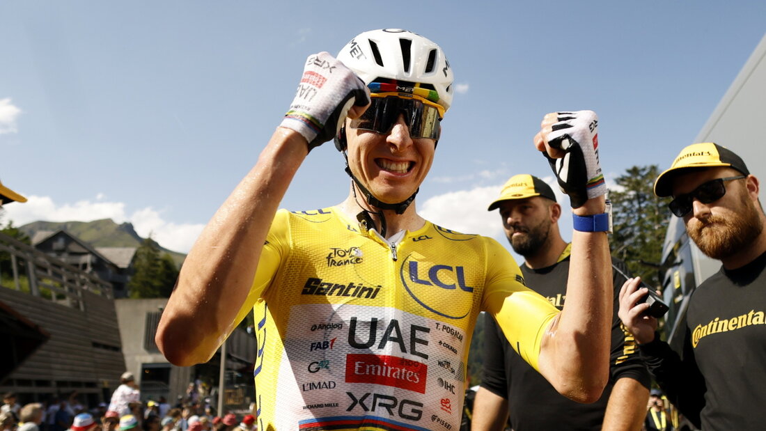 Tadej Pogacar jubelt über seinen Etappensieg an der Tour de France 20260714174801031.jpg