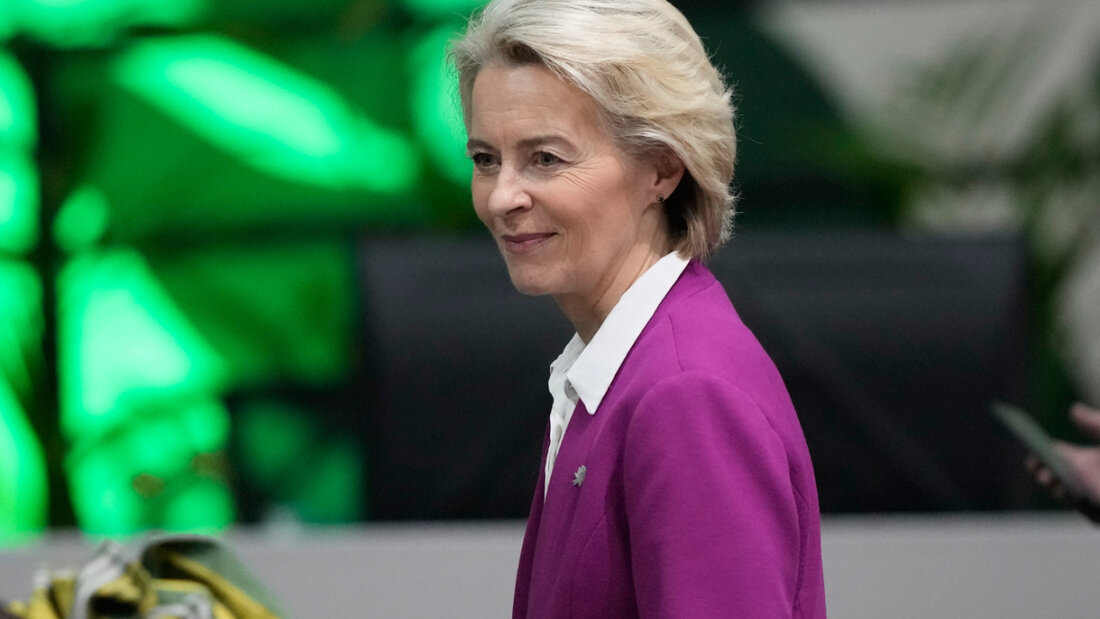 Die Präsidentin der Europäischen Kommission, Ursula von der Leyen, trifft zur Teilnahme an einer Plenarsitzung des UN-Klimagipfels COP30 ein. Foto: Eraldo Peres/AP/dpa 20251106220415844.jpg