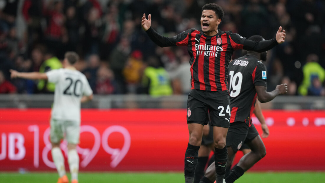 Zachary Athekame feiert seinen Premierentreffer in der Serie A 20251024225259350.jpg