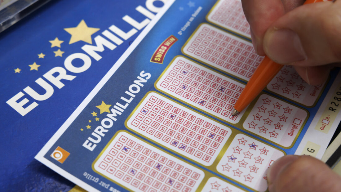 Für die nächste Ziehung am Dienstag befinden sich im Jackpot 16 Millionen Franken. (Archivbild) 20251226215832286.jpg