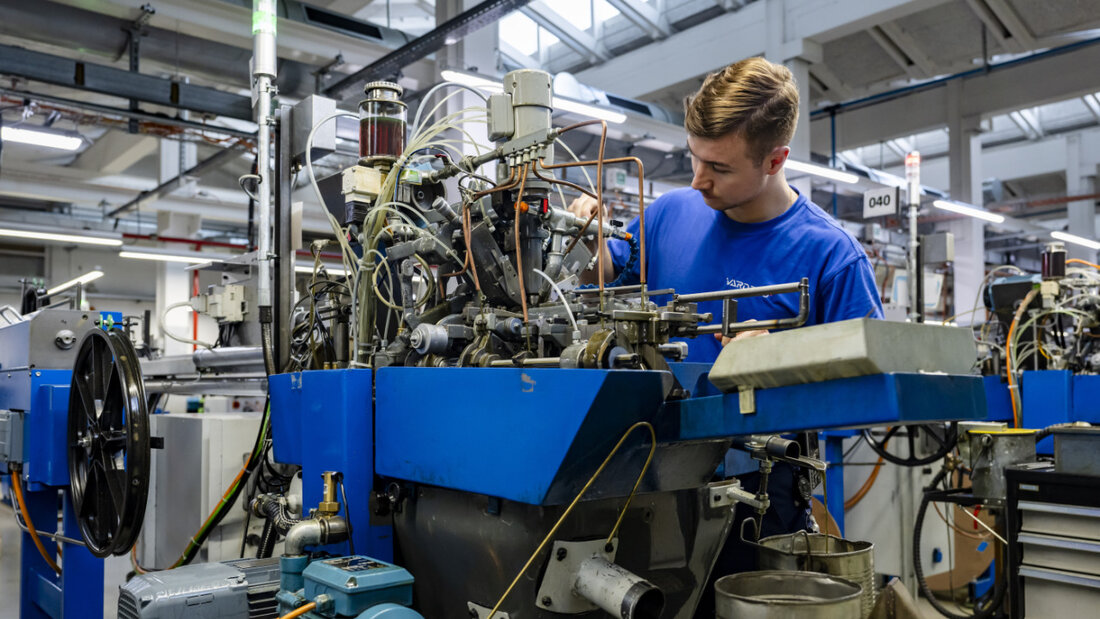 Auch die Schweizer Industrie ist im ersten Quartal 2025 insgesamt gewachsen - im Bild der jurassische Komponentenhersteller Vardeco. (Archvibild) 20250515093402415.jpg