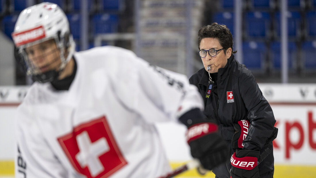 Shannon Miller steht vor ihrem ersten Spiel als Nationaltrainerin der Schweiz 20260819050017779.jpg