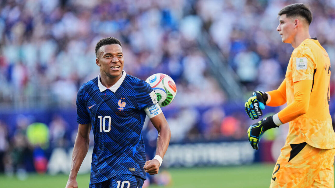 Kylian Mbappé jubelt nach dem Sieg über Paraguay - was in der Heimat des unterlegenen Teams für Bluthochdruck sorgt 20260707085254626.jpg