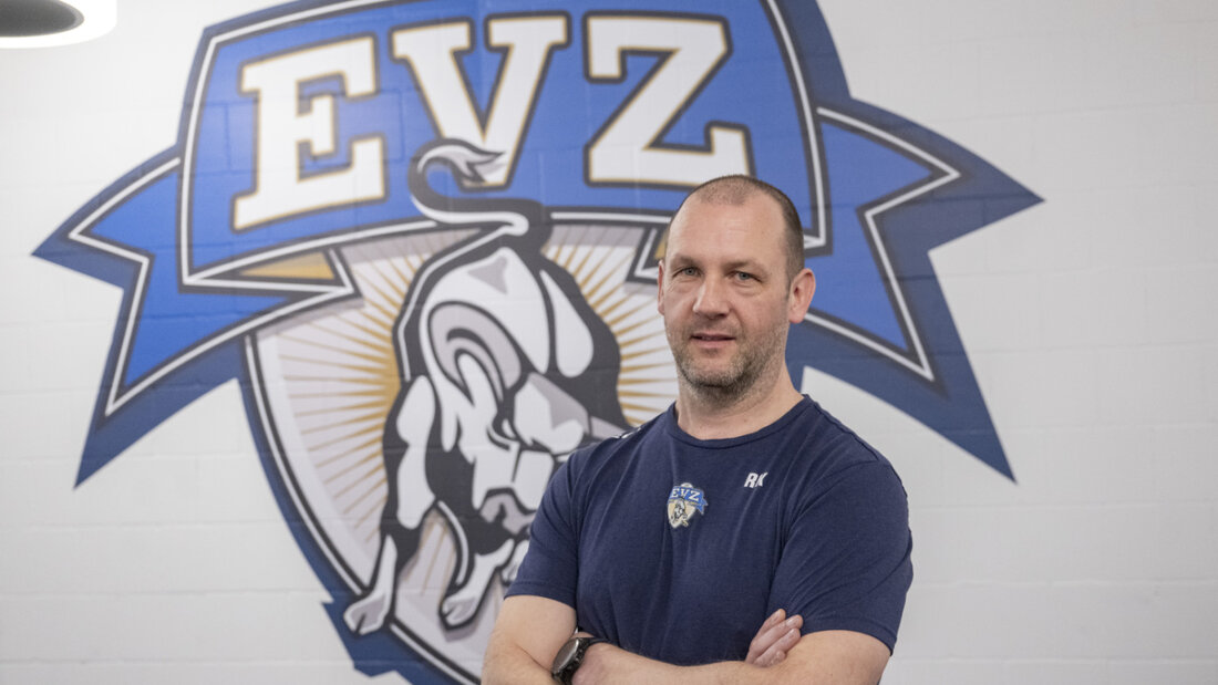 Der Zuger Sportchef Reto Kläy ist gefordert 20260330043034946.jpg