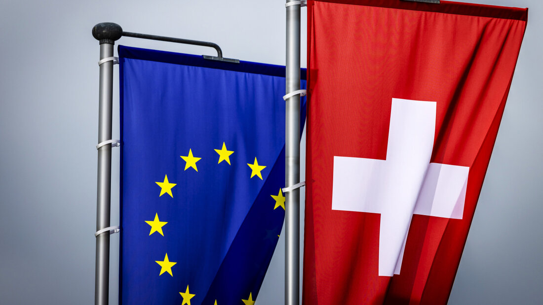 Das bilaterale Verhältnis zwischen der Schweiz und der EU soll stabilisiert werden: Die federführende Ständeratskommission will das neue Vertragspaket mit deutlichem Mehr annehmen. (Themenbild) 20260904111250377.jpg