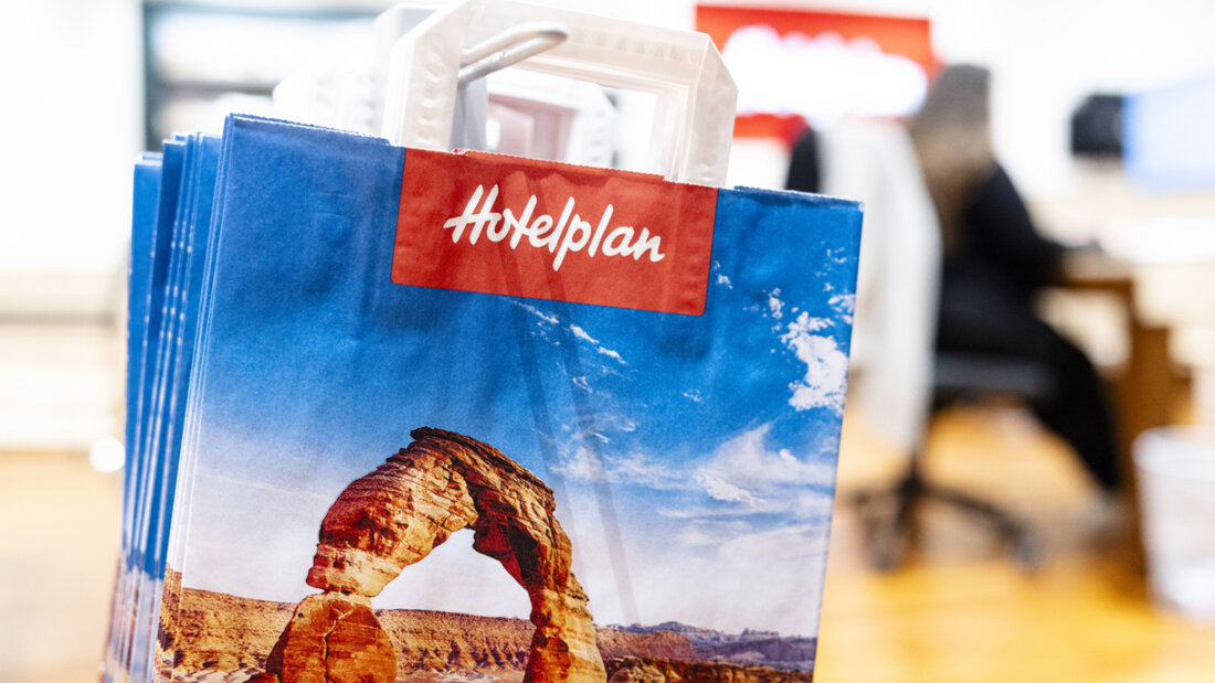 Migros darf Hotelplan nach Weko-Entscheid an Dertour verkaufen (Archivbild) 20250826080029903.jpg