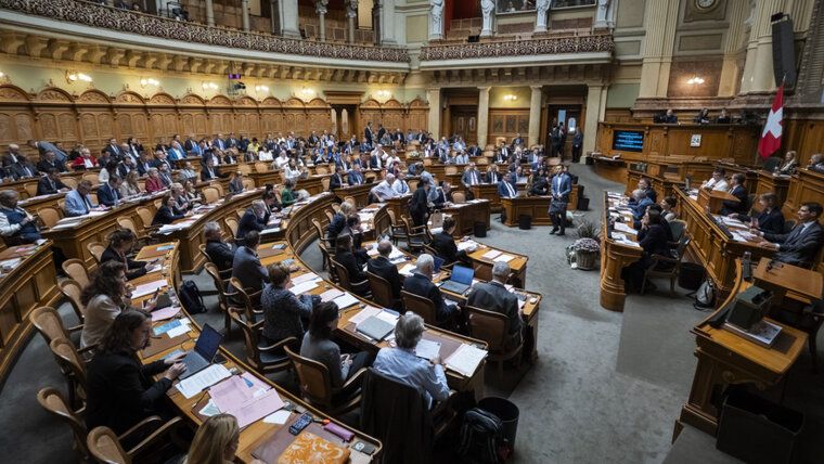 KEYSTONE/ALESSANDRO DELLA VALLE 20251021093039822.jpg