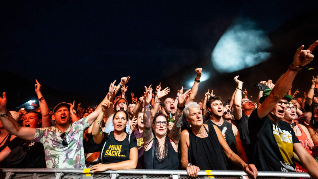 Am Openair Gampel ist Partystimmung angesagt. (Archivbild) 20251127095717459.jpg