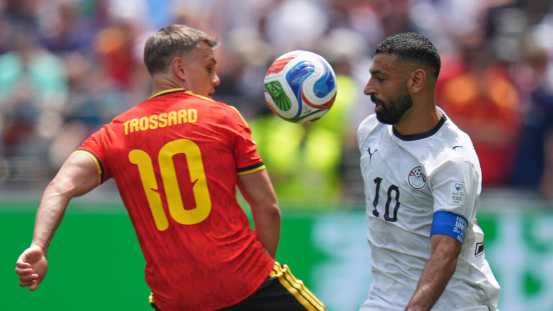 Kein Sieger im Duell zwischen Belgiens Leandro Trossard und Ägyptens Mohamed Salah 20260615230007969.jpg