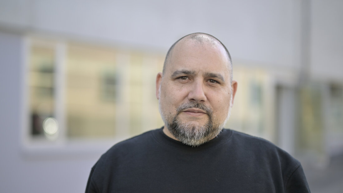 Carlo Schneiter, Betriebsleiter der Überlebenshilfe Graubünden, stellt eine stärkere Nutzung der Notschlafstelle in Chur fest. (Archivbild) 20260612101400623.jpg