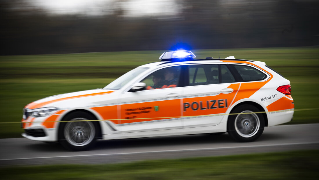 Mobile Patrouillen sollen künftig die Polizeipräsenz in Flawil gewährleisten. (Archivbild) 20260831145344804.jpg