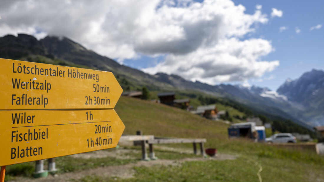 Der beliebte Wanderweg auf die Fafleralp ist wegen des Bergsturzes teilweise gesperrt. 20250722154030024.jpg