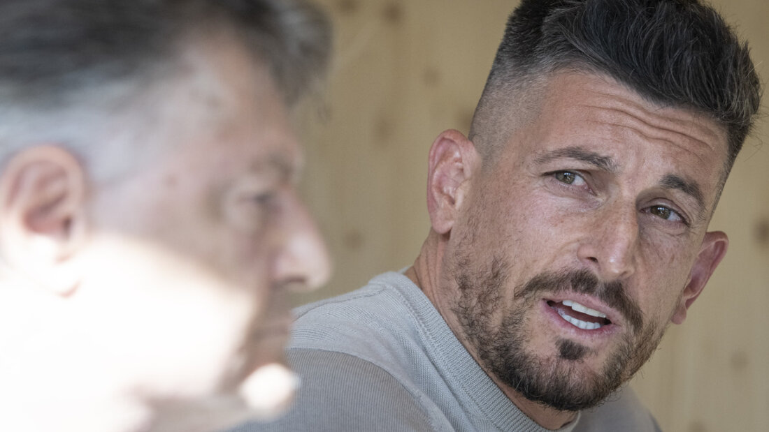 Denis Hediger geniesst das Vertrauen von FCZ-Boss Ancillo Canepa als Interimstrainer 20251025050012027.jpg