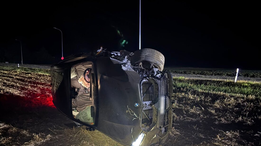 In Lommis TG überschlug sich nach einem Überholmanöver das Auto eines 58-Jährigen. 20260814115002045.jpg