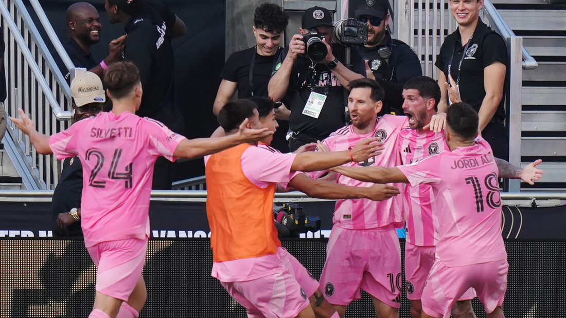 Inter Miami mit Lionel Messi (Mitte) jubelt im Playoff-Final gegen Vancouver und wird Meister der Major League Soccer 20251206225958162.jpg