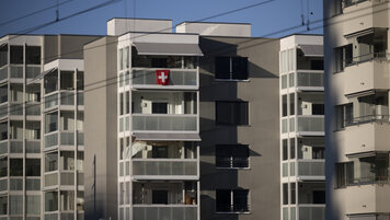 KEYSTONE/GIAN EHRENZELLER 20251215081218867.jpg