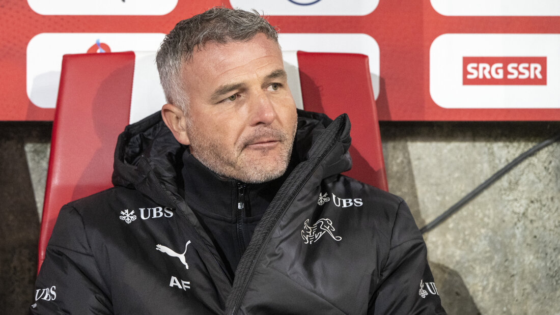 U21-Nationaltrainer Alex Frei erlebt eine bittere Enttäuschung 20261006205608062.jpg