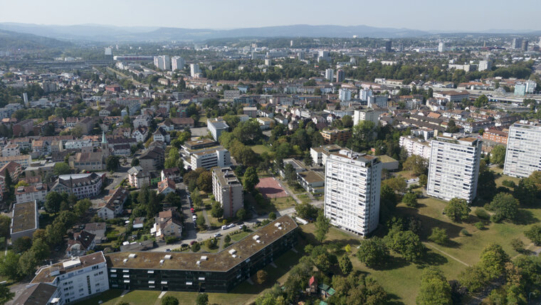 KEYSTONE/GAETAN BALLY 20251118104203160.jpg