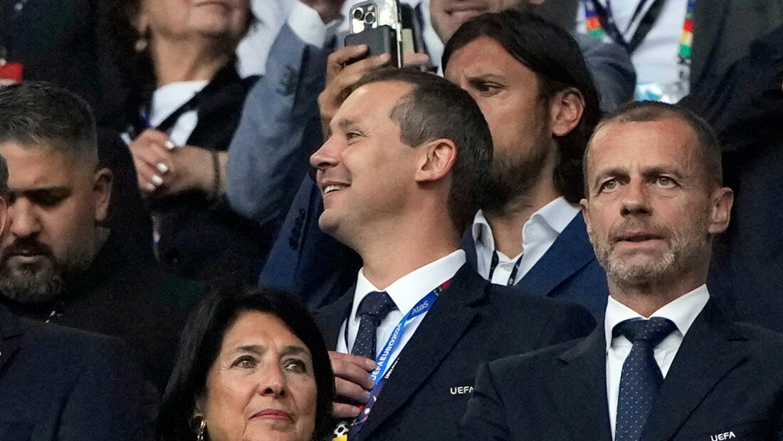 Zeit bei der FIFA abgelaufen: Nach seiner Kritik an Präsident Gianni Infantino ist Kevin Lamour nicht mehr Betriebsdirektor der FIFA 20260817222555914.jpg