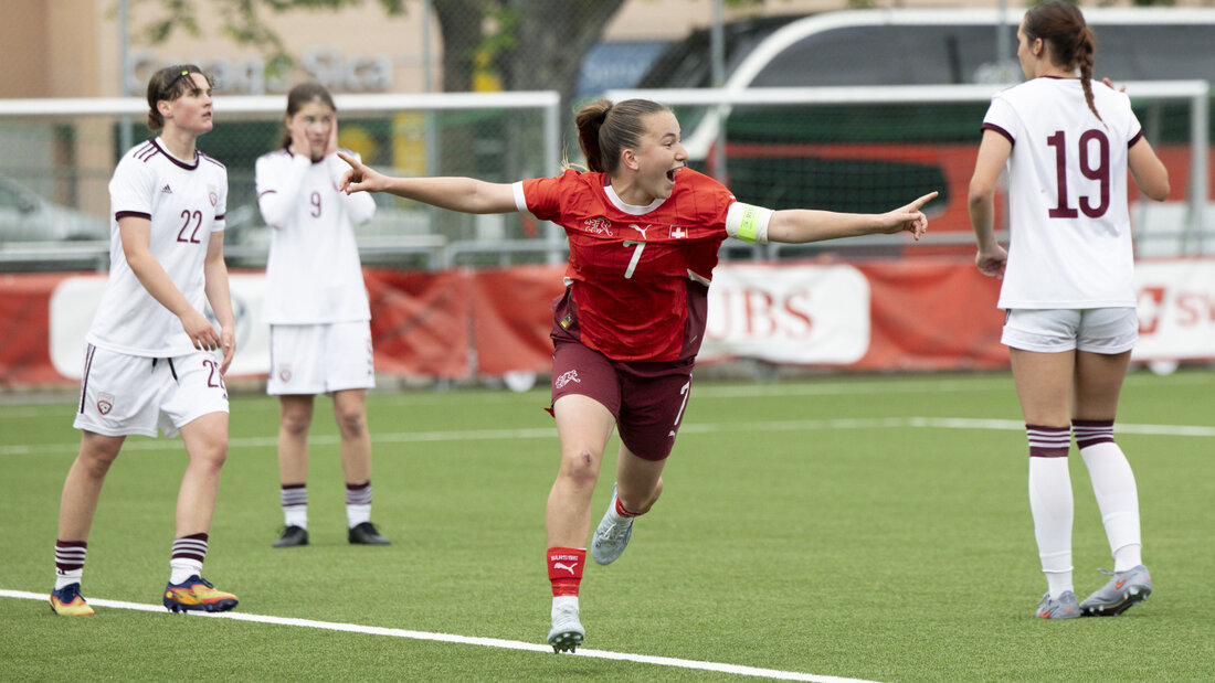 Emilie Mece, hier beim Torjubel für das Schweizer U19-Nationalteam, trifft beim Serie-A-Debüt für Napoli gegen ihren Besitzerklub 20260928120252736.jpg