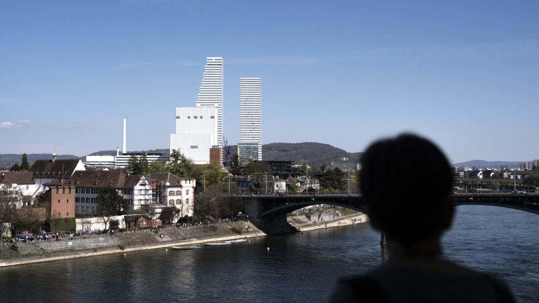 In einer Studie zur Zukunftsfestigkeit von Unternehmen landen Roche auf Platz zwei und Novartis auf Platz vier. (Archivbild) 20251125064353542.jpg
