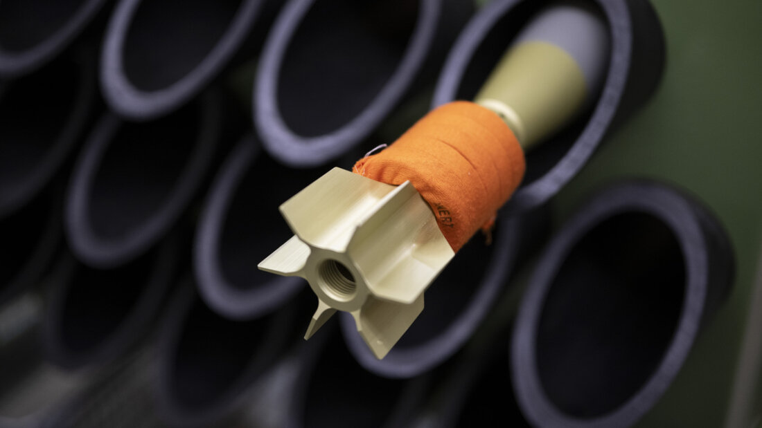 Das Parlament möchte die Bedingungen der Schweizer Rüstungsindustrie für den Export ins Ausland verbessern. Über die Lockerungen des Kriegsmaterialgesetzes dürfte das Volk entscheiden. (Themenbild) 20251204092719581.jpg