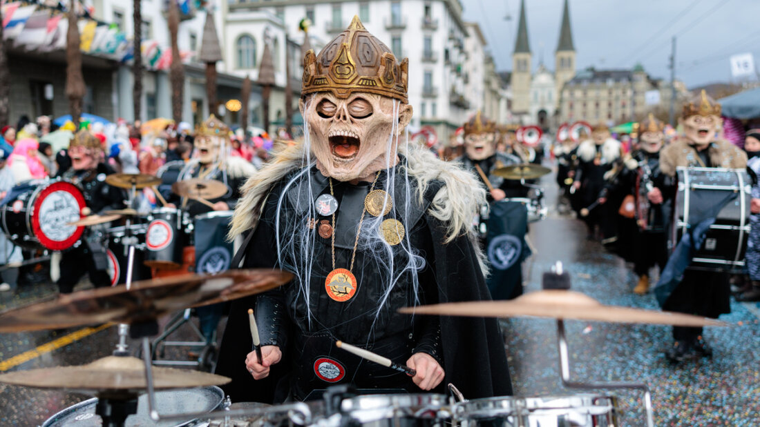 Gfürchige Grende am Wey-Umzug. 20260216142446616.jpg