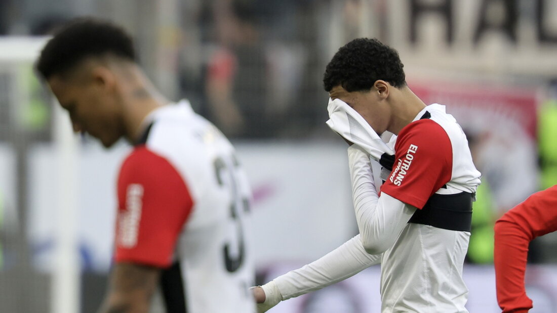 Hugo Ekitiké verpasste das 2:2 mit einem verschossenen Penalty 20250309173803425.jpg