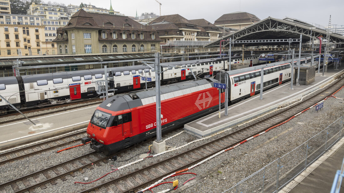 Der Bahnverkehr bei Lausanne war seit Sonntagabend unterbrochen. (Symbolbild) 20260216044030272.jpg
