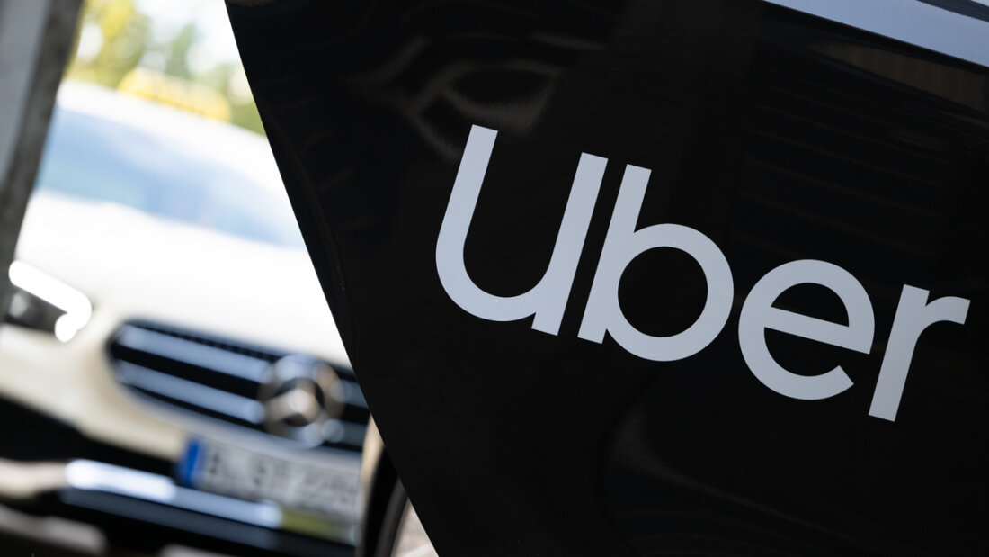 Der Fahrdienstleister Uber will in München autonom fahrende Robotaxis testen. Das dazu eingesetzte System kann unkompliziert in bestehende Fahrzeuge eingebaut werden.(Symbolbild) 20260601075846120.jpg