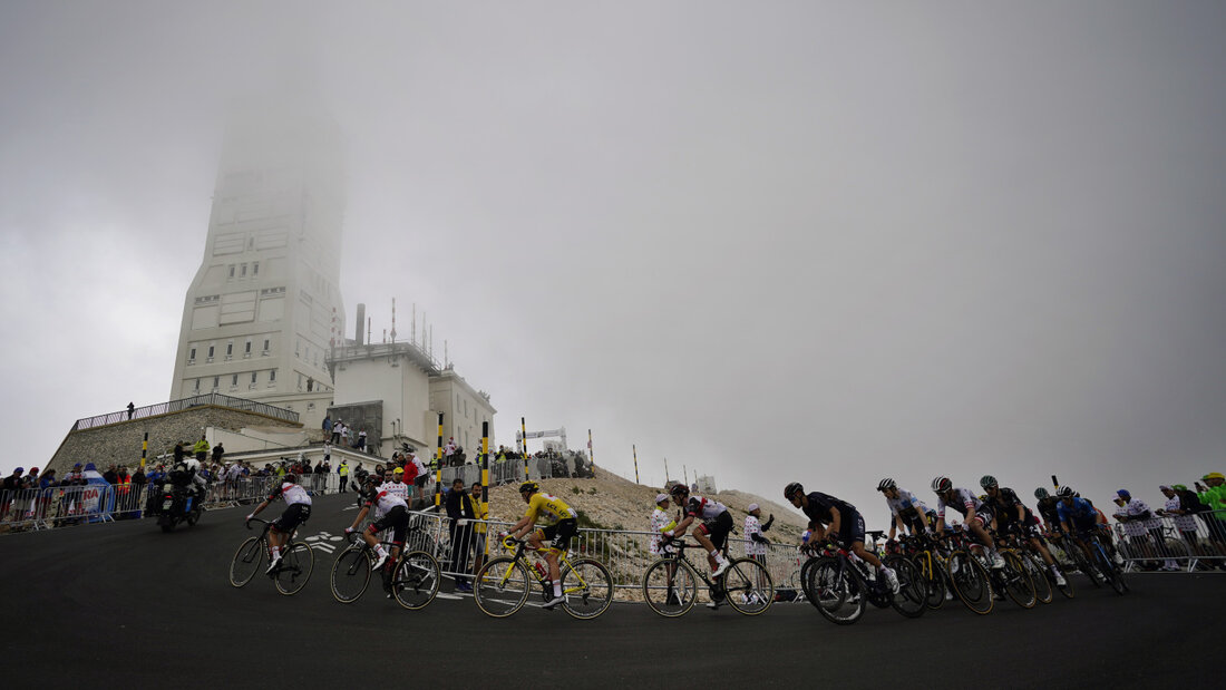 Am Freitag fordert der Aufstieg auf den Mont Ventoux erstmals den besten Radfahrerinnen an der Tour de France alles ab 20260807040012941.jpg