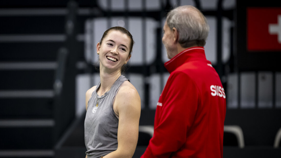 Der Captain und seine Nummer 1: Auf Simona Waltert ruhen die Hoffnungen von BJK-Cup-Captain Heinz Günthardt 20251114050008905.jpg