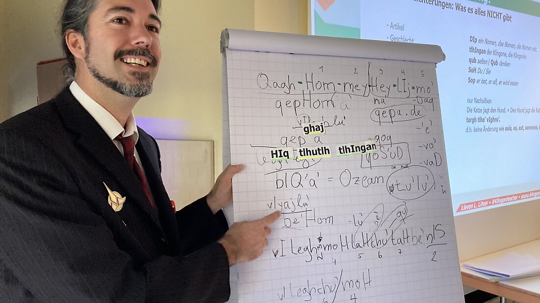 "Die Sprache wird heute ernster genommen", sagt Lieven L. Litaer, der Klingonisch unterrichtet. (Archivbild) 20250421043436013.jpg